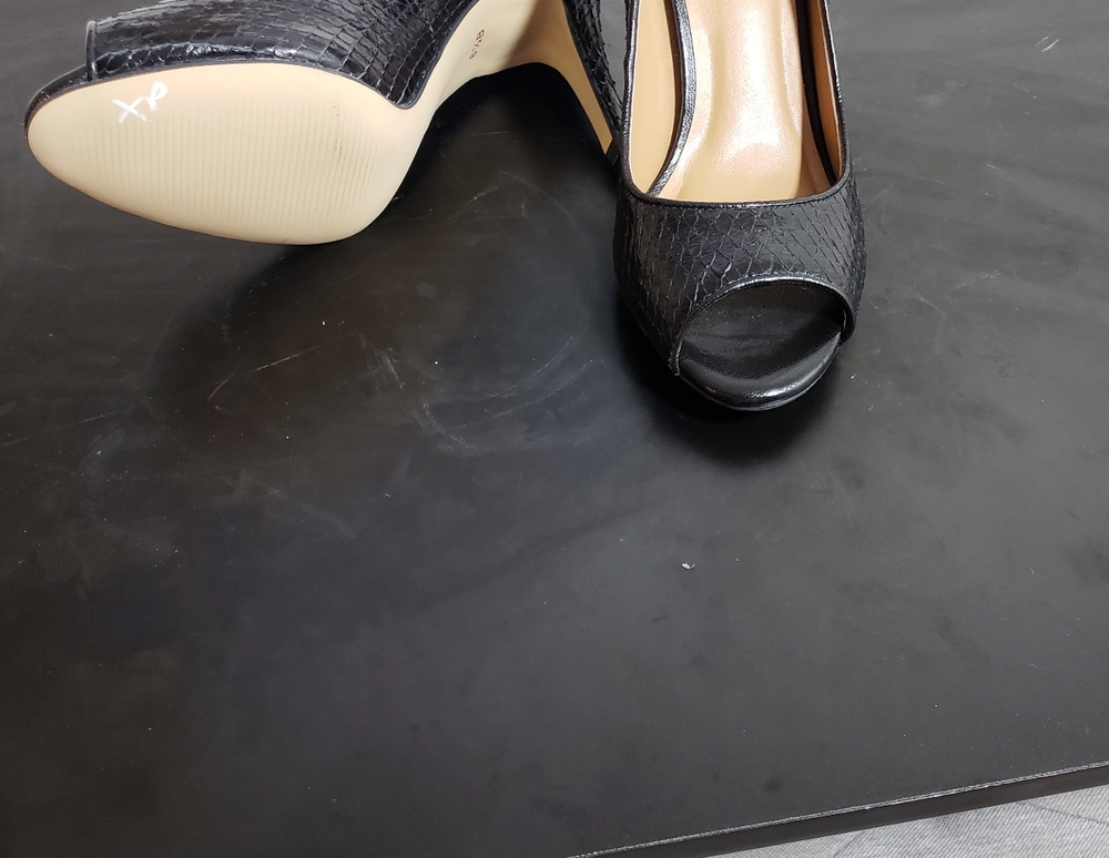 Talbots black Open Toe Heels - Picture 4 of 4